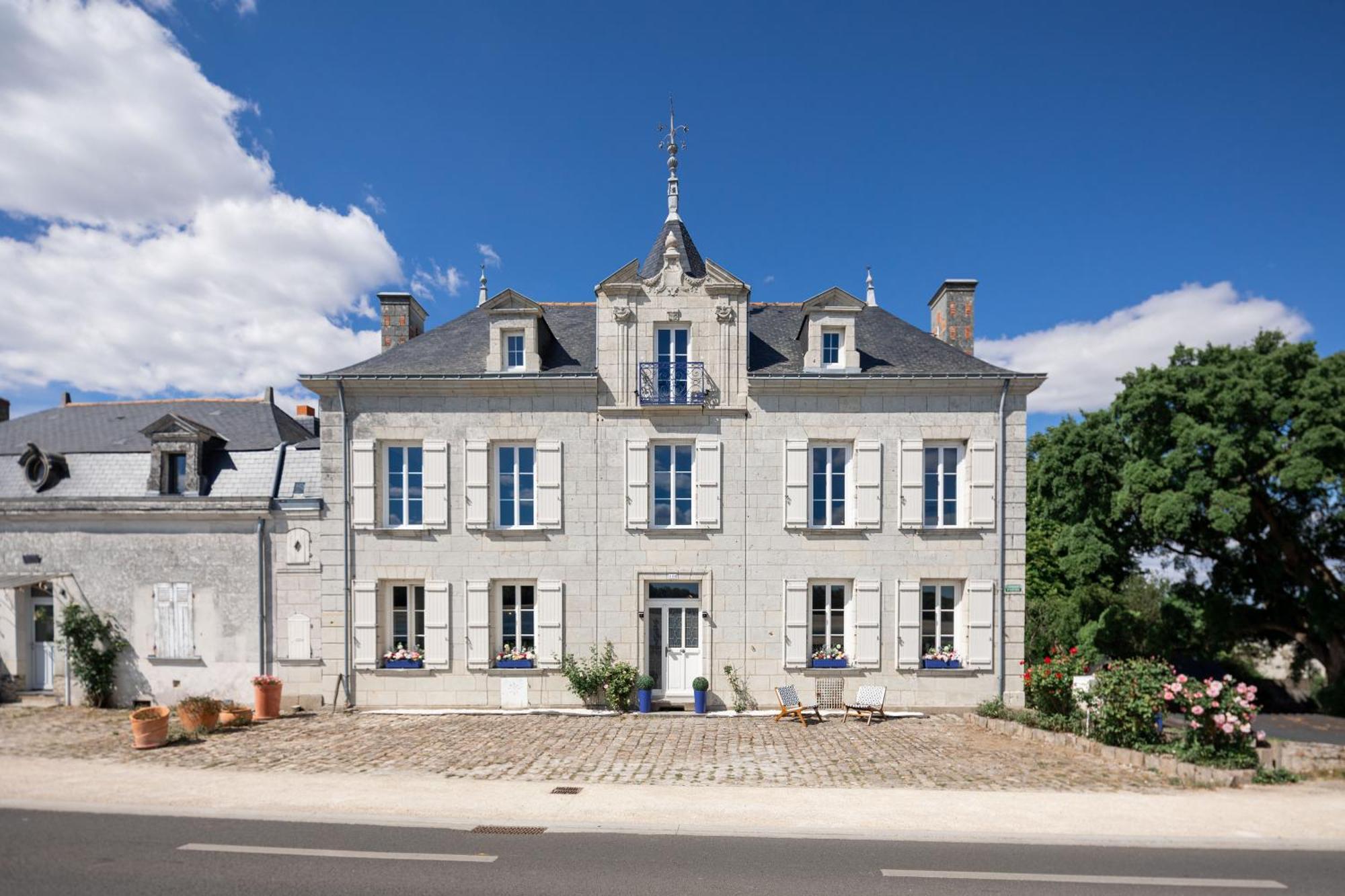Casa Mila & Spa - Maison D'Hotes Raffinee Vue Loire, Spa & Piscine Saint-Mathurin  Ngoại thất bức ảnh